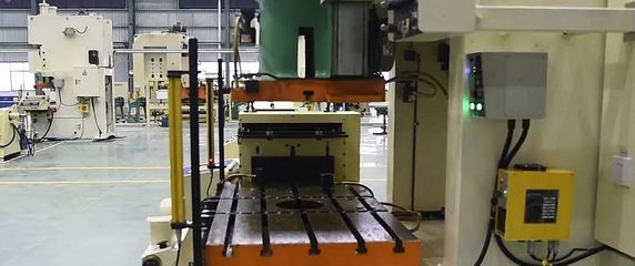 振奮!兩個(gè)投資超15億元的項(xiàng)目分別在邵陽投產(chǎn)、開工!