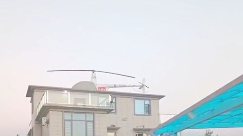 湖南邵陽土豪開直升機(jī)回農(nóng)村舉辦演唱會(huì),是炫富還是全村的驕傲