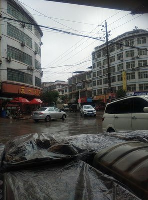 湖南省邵陽(yáng)市邵陽(yáng)縣217省道靠近邵陽(yáng)縣五峰鋪汽車(chē)站